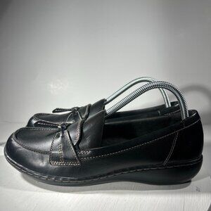 Clarks Juliet Womens Size 9.5 M Leather Shoes Black Slip On Loafers Flats Tassel